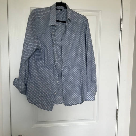 Perry Ellis Men's Blue Geo print Long Sleeve Button down Shirt - Picture 1 of 3